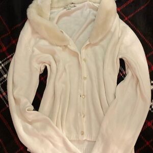 Carolyn Taylor Cream Cardigan with Faux Fur Collar